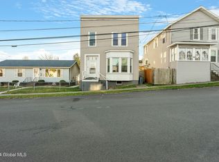 218 14th St, Watervliet, NY 12189