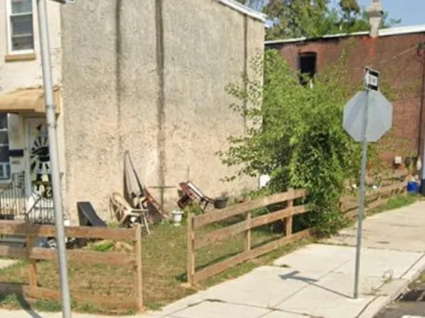 5423 W Thompson St, Philadelphia, PA 19131