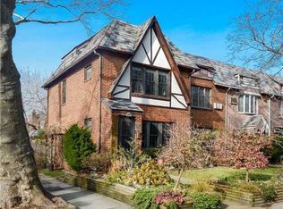 96-1 68th, Forest Hills, NY 11375