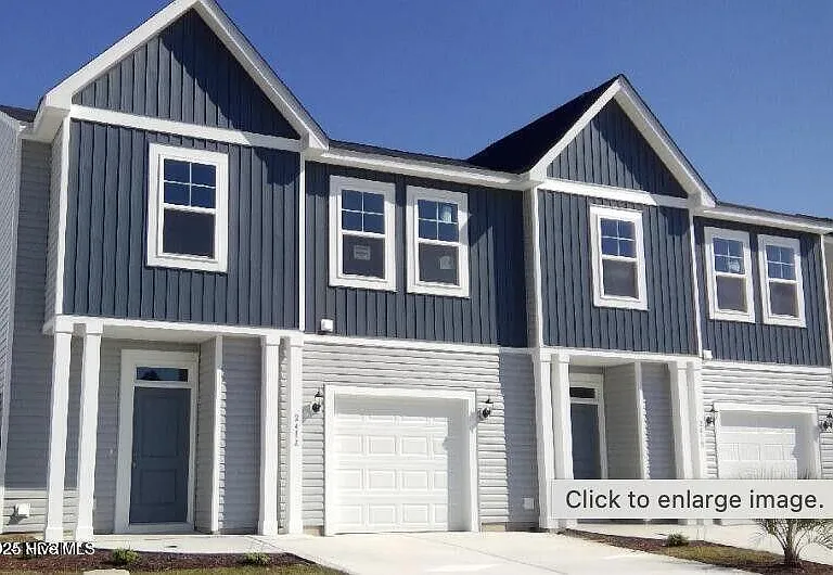 241 Arnette Dr #A — Photo 2