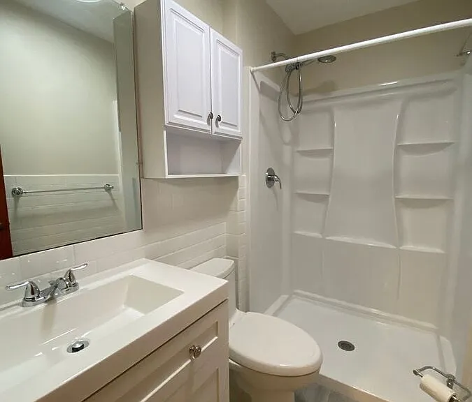 2654 Hazelwood St N — Photo 21