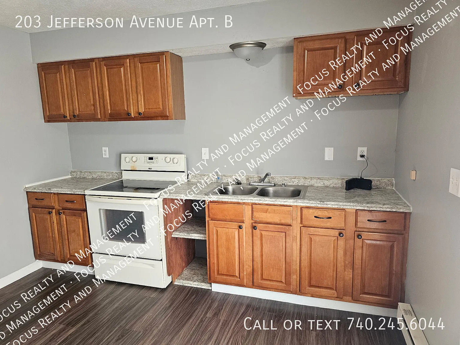 3 bed, 1.0 bath, $1,500 — Photo 2