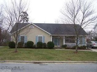 2215 Acorn Ridge Rd, Greensboro, NC 27407