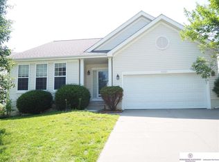 16341 Sherwood Ave, Omaha, NE 68116