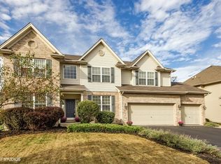 142 Pineridge Dr S, Oswego, IL 60543