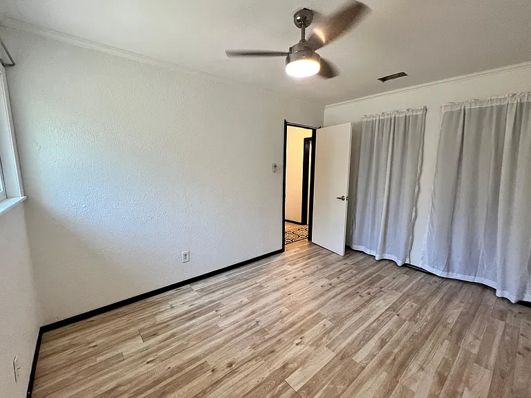 6030 Bluebell Cir — Photo 18