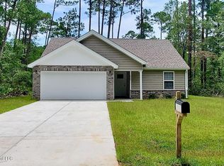 629 Oak St, Ocean Springs, MS 39564
