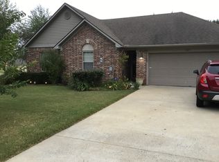 107 Stringham Rd, Higginson, AR 72068