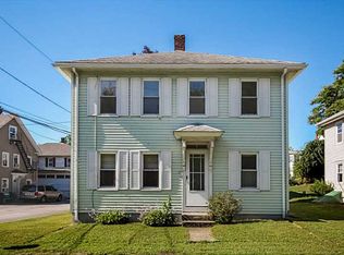 12 Wallace Ave, Warwick, RI 02886