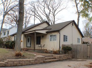 623 S Riverside Dr, Neptune, NJ 07753