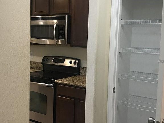 4th image of 452 Carina Cir