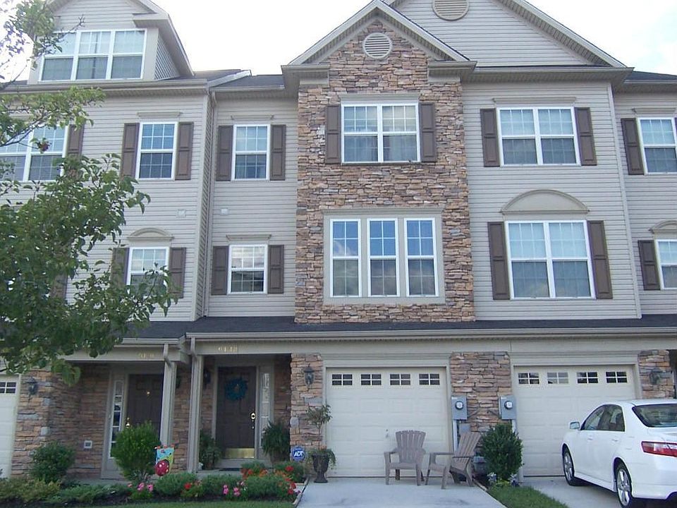 Gorgeous Garage Townhome in Owings Mills
