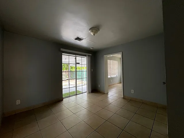 732 Moffett St #4A — Photo 4