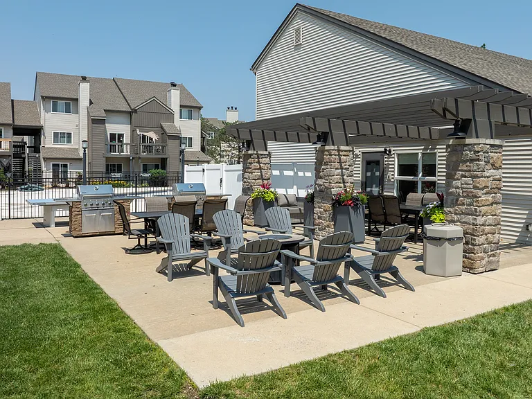 Resident Outdoor Lounge