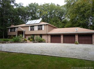 103 Maillet Ln, New Hartford, CT 06057