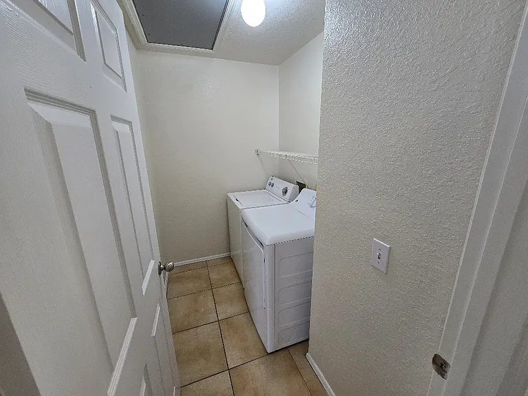 16339 Enclave Village Dr #3-304 — Photo 10