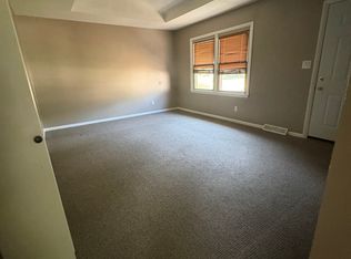 1860 Clearbrook Dr, Stow, OH 44224