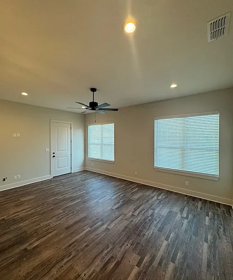 SkyView — Photo 15