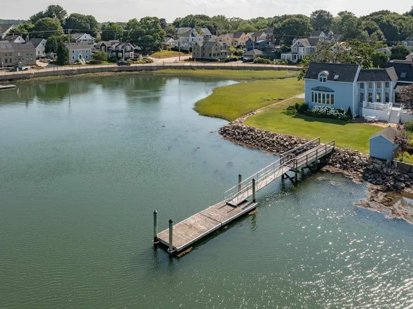 30 Walden Street, Portsmouth, NH 03801