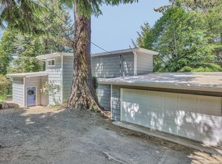 2823 NE East Devils Lake Rd, Otis, OR 97368