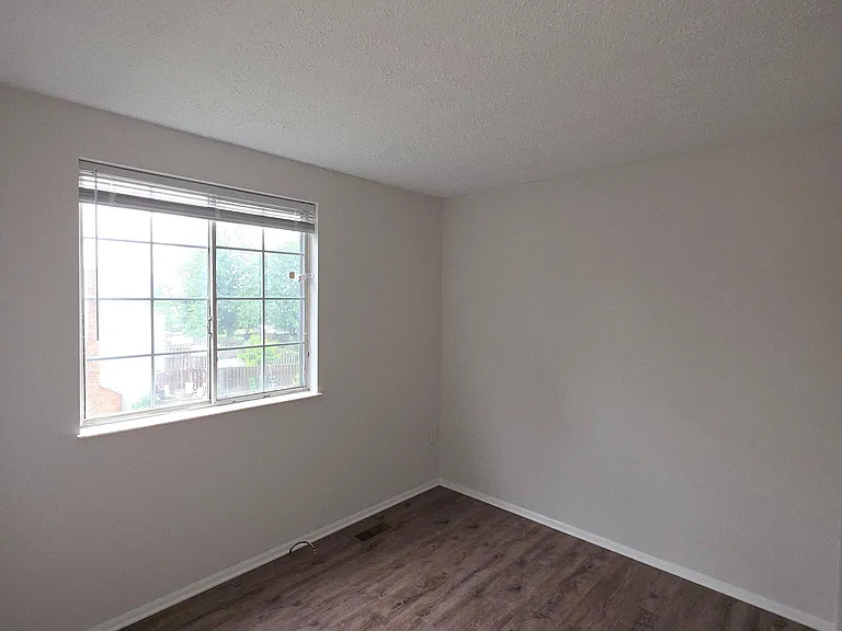 1758 Springfield Ln — Photo 20