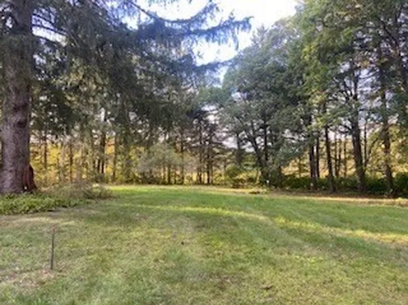 98-98 Union St #R, North Easton, MA 02356