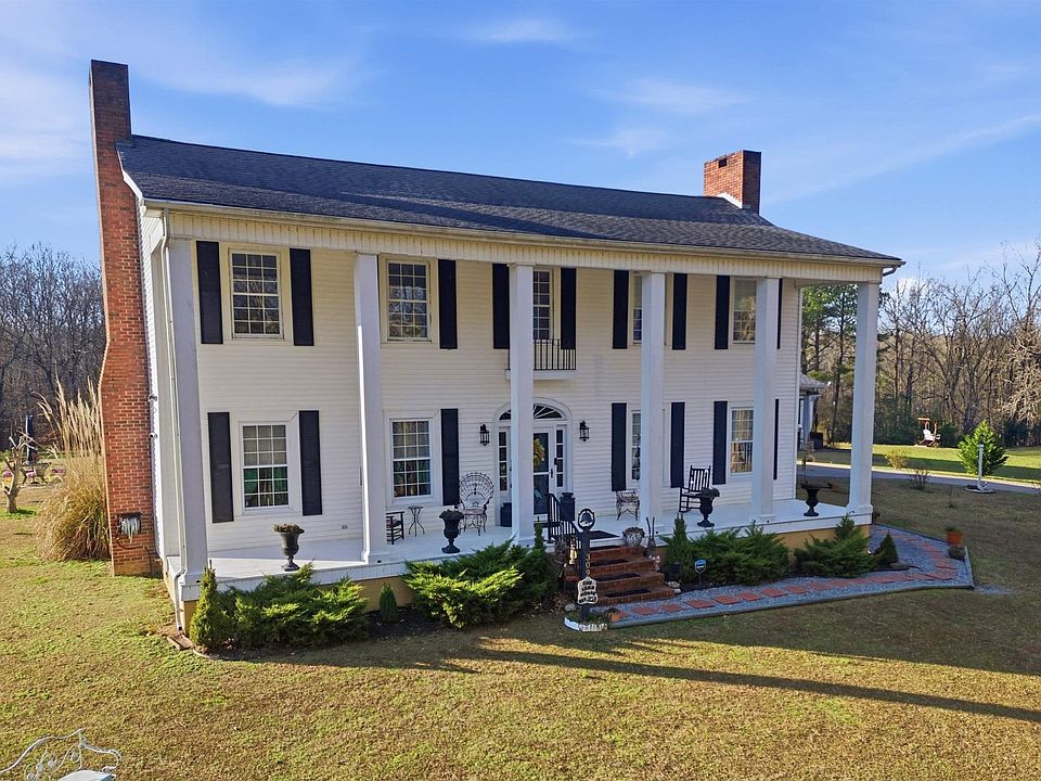 1st image of 309 Heritage Ln