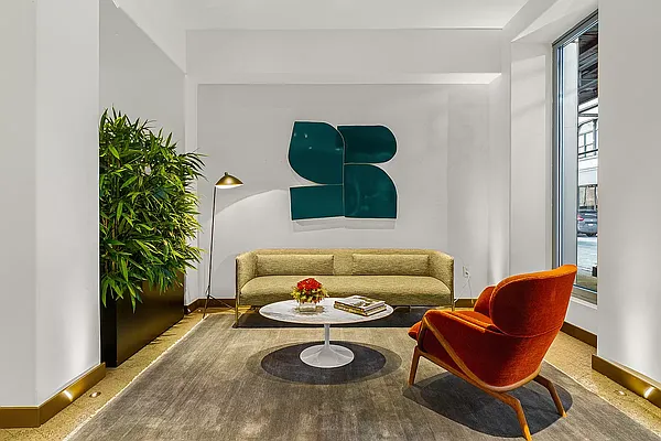 Rented by Compass | media 31