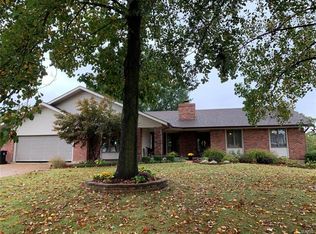 6027 Hagemann Rd, Saint Louis, MO 63128