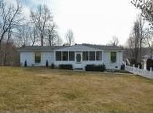 504 Pleasure Point Dr, Goodview, VA 24095