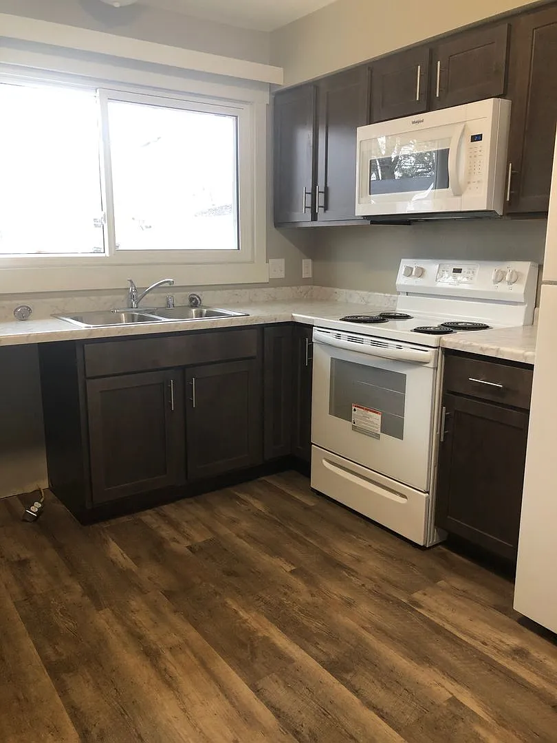 JDF Duplex (253) — Photo 1