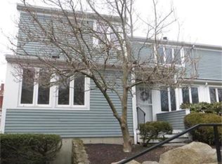 17 Stone St #F, Beverly, MA 01915