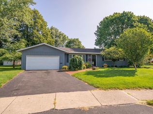 4922 Beehner Cir, Madison, WI 53714