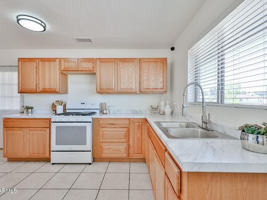 111 E Loma Linda Blvd, Goodyear, AZ 85338