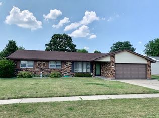 513 Meadows Rd S, Bourbonnais, IL 60914