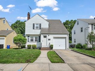 12 Glenwood St, Clifton, NJ