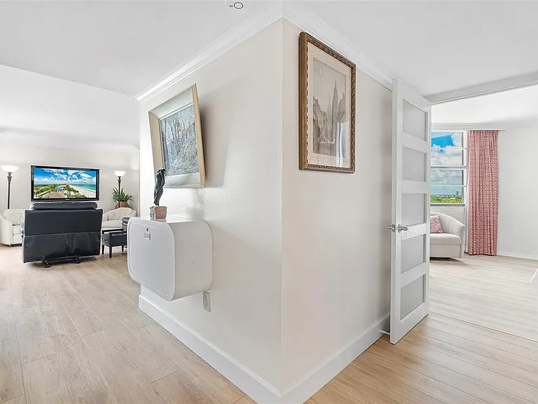 1000 Longboat Club Rd #903 — Photo 18
