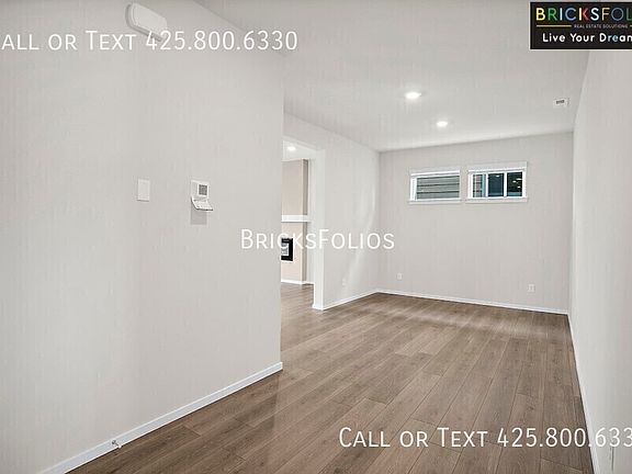 5th image of 1209 SW Pendleton Way #A