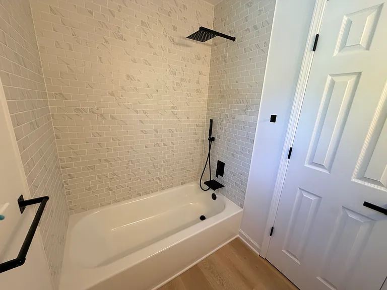 1376 Mill Brook Cir — Photo 27