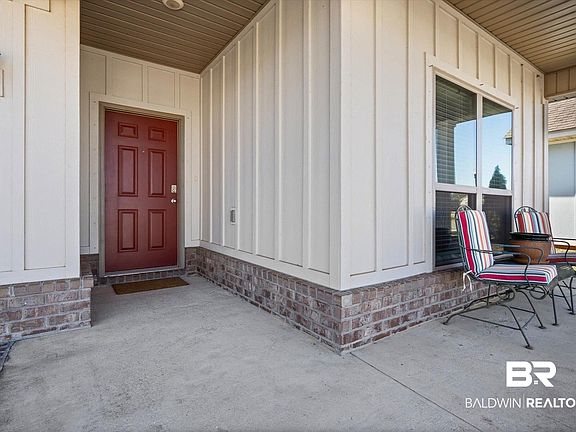 3rd image of 9346 Swan Point Rd