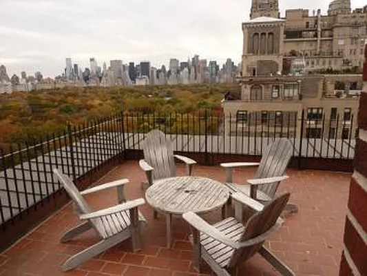 Sold by Corcoran | media 15