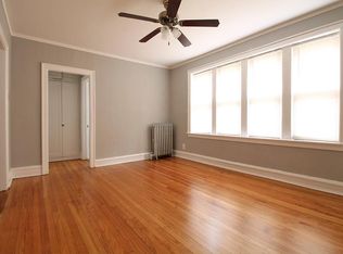 622 S Austin Blvd APT 2F, Oak Park, IL 60304