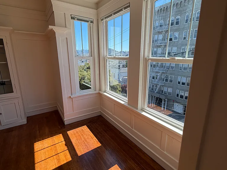 2899 Washington St #3 — Photo 9