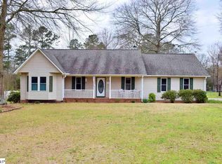 895 Hunter Rd, Fountain Inn, SC 29644