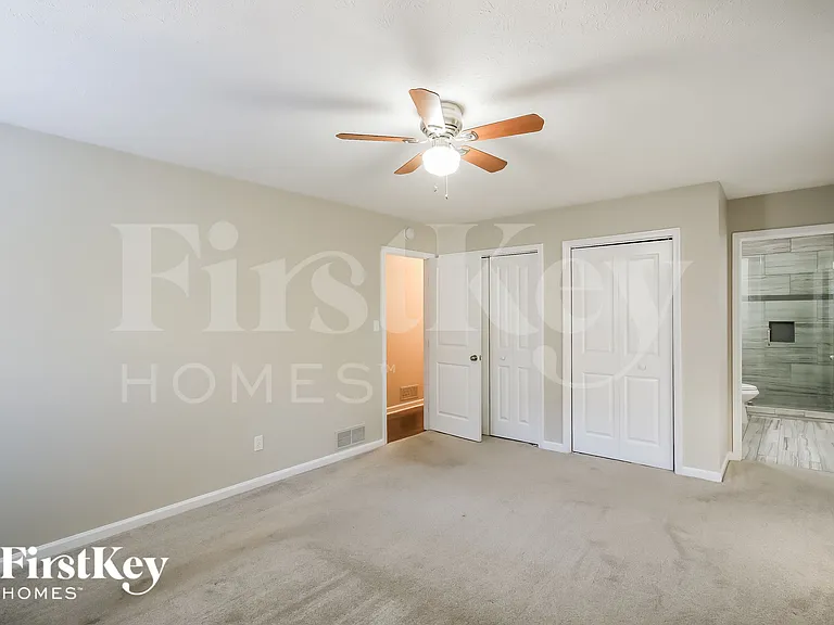 61 Vanya Ln SE — Photo 8