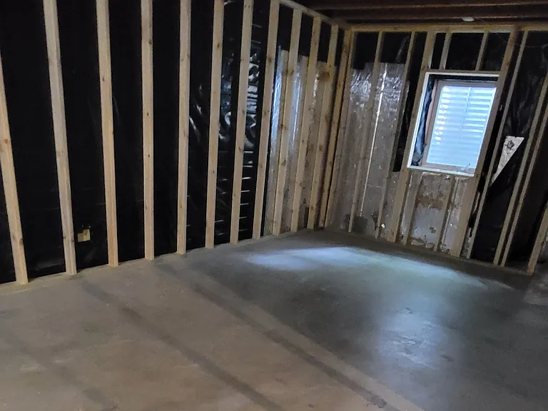 1055 S Fillmore Cir NE — Photo 26