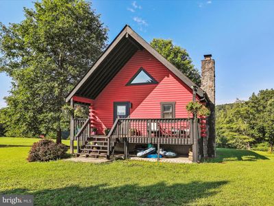 26 Crossings View Rd, Paw Paw, WV, 25434