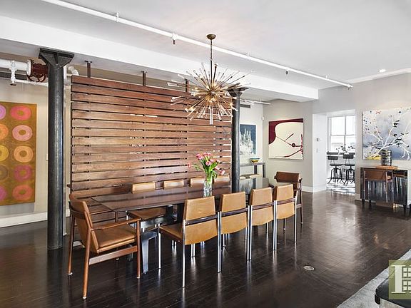 4th image of 129 Grand St APT 4