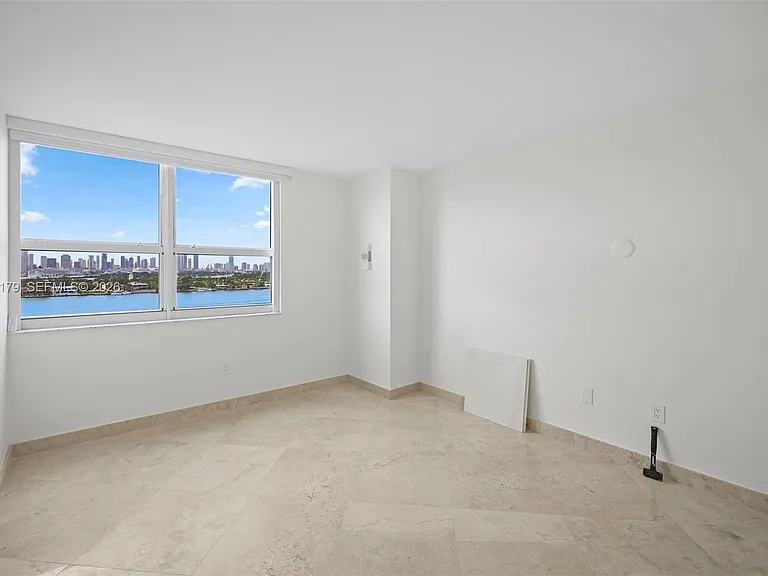 650 West Ave #1407 — Photo 27