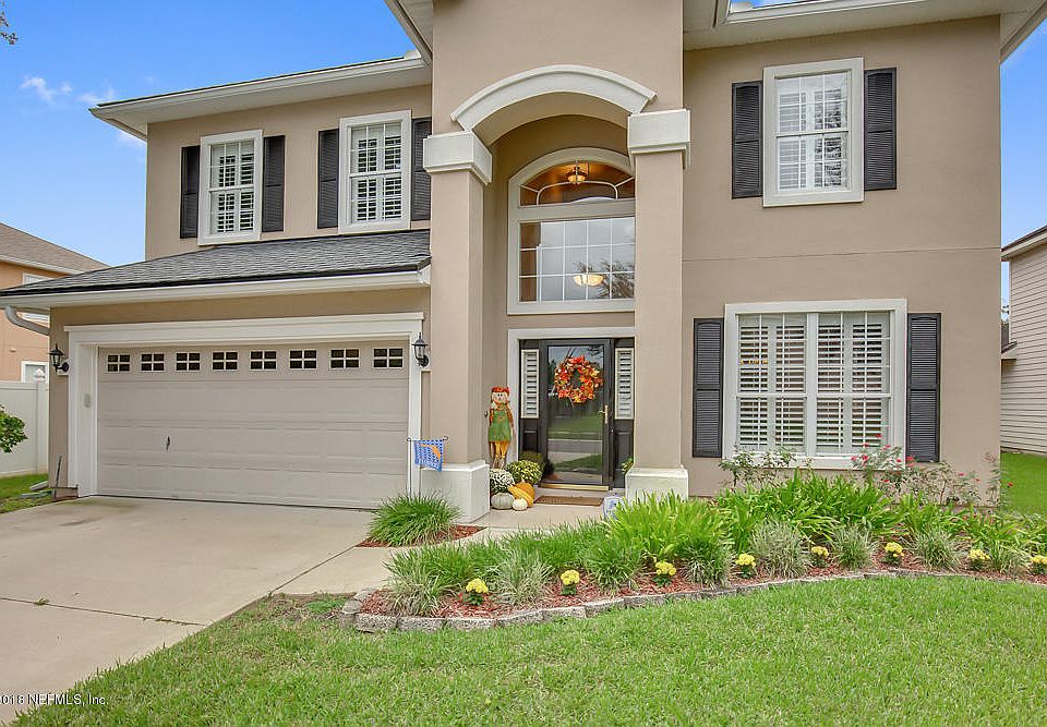 1st image of 680 Acorn Chase Dr